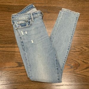 Levi’s 711 Skinny Jeans